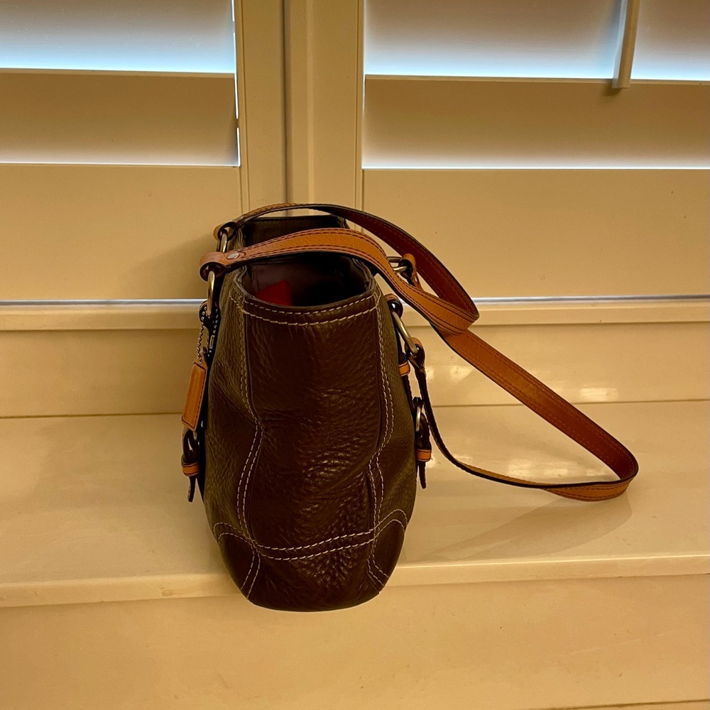 Coach Chelsea EUC Shoulder Tote Bag - Picture 5 of 12